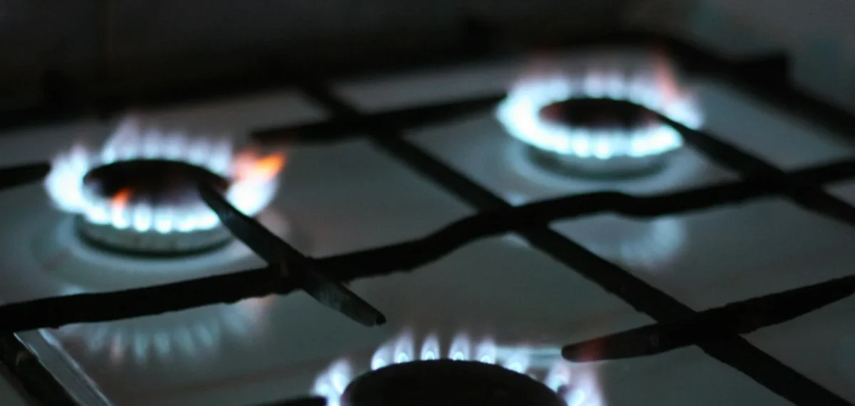 678765223233209909090