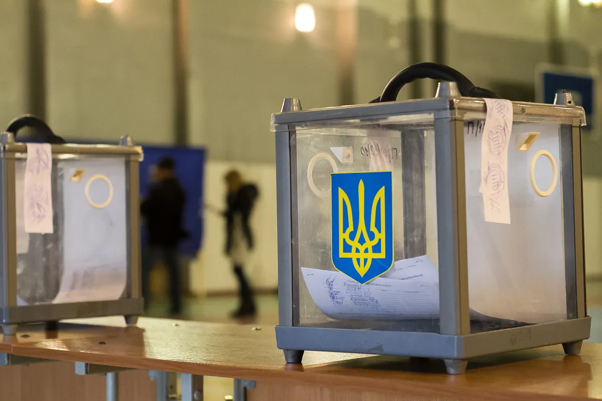 Elections in Ukraine During the War and the Real Constraints on Holding Them