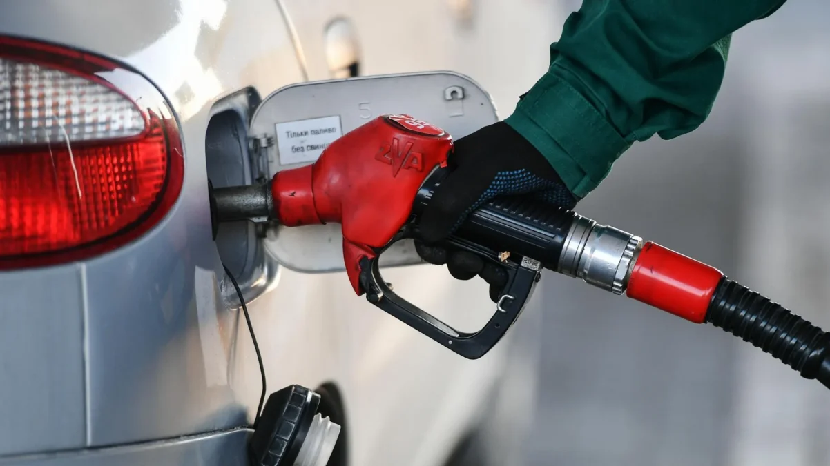 Fuel Prices in Ukraine Have Stopped Rising, but It Is Too Early to Talk About Stable Decline