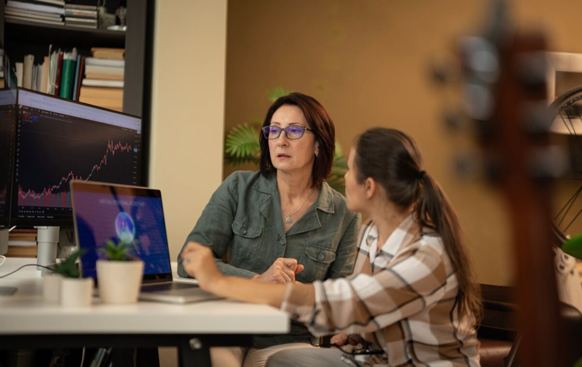 Students Adapted to Artificial Intelligence Faster Than Universities